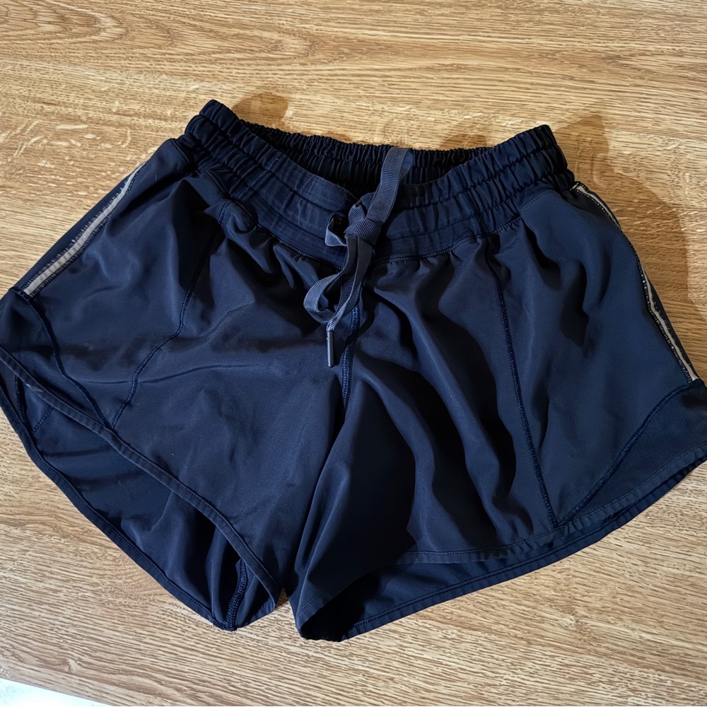 Lululemon hotty hot shorts